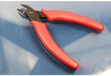 Clipper, without bevel, red handles, with spring, length 130mm