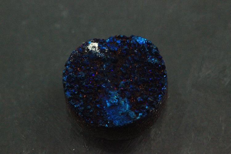 Quarz Druzy, Form rund, Farbe blaufarben, ca Mae  12mm, Hhe 4,4-6,1 mm