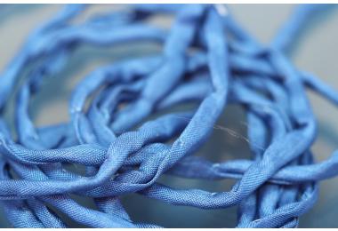Habotai-Seidenband, 110cm lang, 3mm, dunkelblau