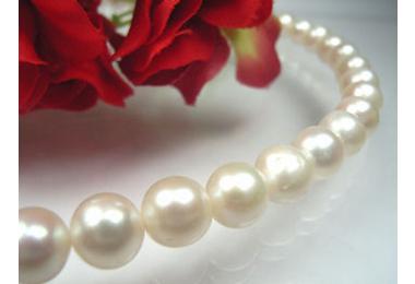 Strand Freshwater Pearls, White, round ca. 7,5-8mm, Length ca. 39-40cm