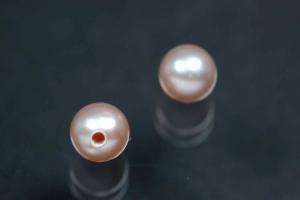 Swasserperlen, angebohrt rund, ca.Mae 4,0-4,5mm, Farbe rosa