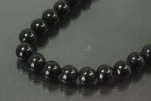 Glass strand spherical black, approx. dimensions  8mm, approx. 39,0 - 40,0cm long.