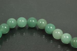 Green Aventurin spherical gemstone strand green, approx. dimensions  8mm, approx. 39,0 - 40,0cm long.