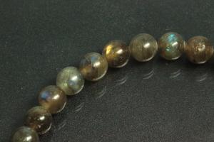 Labradorit spherical gemstone strand, approx. dimensions  8mm, approx. 39,0 - 40,0cm long.