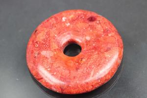 Schaumkorallanh�nger gepresst rot Donut Ma�e � 40mm, 6mm stark, Innenloch � ca. 7,5mm