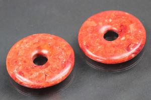 sponge coral pendant pressed red donut size  44mm, 7,5mm thickness, hole inside  ca. 9,5mm