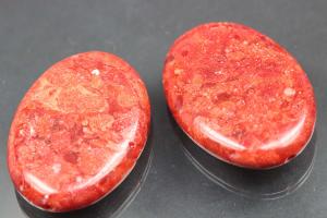 sponge coral pendant pressed red Oval size 34 x 25mm, 7mm thickness, hole  ca. 1,2mm, straight drilled