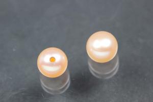 Swasserperlen, angebohrt Button, ca.Mae 6,0-6,5mm, Hoch 5,0-5,5mm, Farbe peach