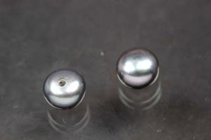 Swasserperlen, angebohrt Button, ca.Mae 6,0-6,5mm, Hoch 5,0-5,5mm, Farbe peacock