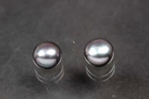 freshwater pearls, half drilled Button, approx. size 6,0-6,5mm, high 5,0-5,5mm, color peacock