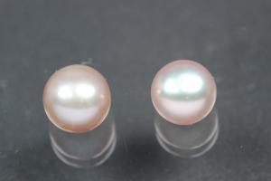 freshwater pearls, half drilled Button, approx. size 7,5-8,0mm, Hoch 6,0-6,5mm, color plum