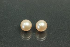 Freshwater pearls, undrilled round, approx.size 7,0mm, color shades of salmon