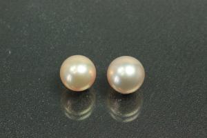 Freshwater pearls, undrilled round, approx.size 7,5mm, color shades of cream