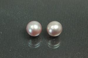 Freshwater pearls, undrilled round, approx.size 7,5mm, color shades of plum