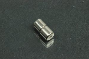 Powermagnet ca.Mae A 5,6 mm ca.L11,2mm, Bohrung ca.A 1,0mm, ca I 1,9mm, platinfarben