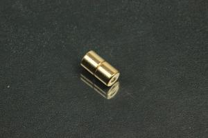 Powermagnet ca.Mae A 4,5 mm ca.L9mm, Bohrung ca.A 1,0mm, ca. I 1,9mm,goldfarben