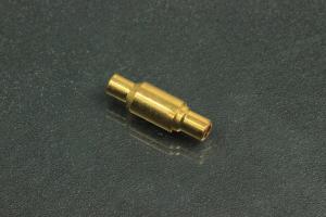 Magnetschliee speziell fr Draht, ca Mae 15,0 x5,0mm, Drahtbohrung 2mm, goldfarben