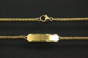 Shield bracelet matt 333/- solid with cable chain approx. Dimensions length 19.0cm, width 1.7mm, shield 25x5.3x0.6mm