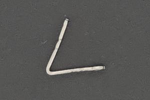 Edelstahl Schloschnapper mit Oese ca.Mae b 0,45mm x Schnappertiefe 4,5mm