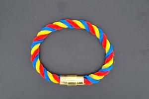 Fanartikel Seidenkordel - Armband, blau / gelb / rot , Lnge ca. 16cm