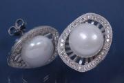Earrings ca. 17,5 x 14,5mm, 1x Shell-Pearl white ca.10,0mm, with ca.Cubic Zirconia, polished, 925/- Silver rhodium plated