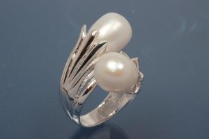 Ring, Lilly Flower Design 925/- Silver with 2x Freshwaterpearl (FWP)