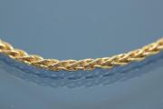 Zopfkette massiv halbrund (nicht teilhohl) ca. Mae  2,0mm, mit Karabiner, ca Mae Endglied ovale se auen 3,0mm x 4,5mm, Drahtstrke MS 0,5mm,333/- Gelbgold, Lnge ca. 55cm